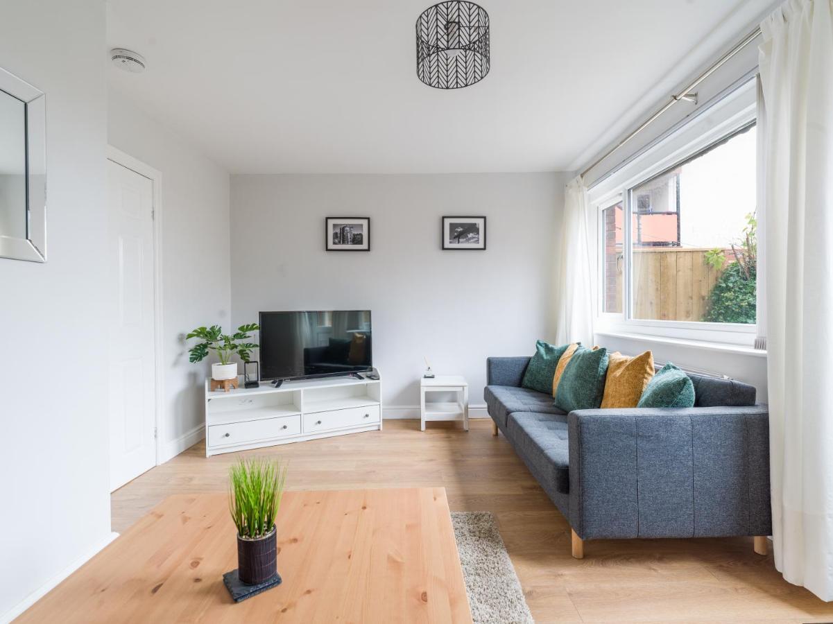 Charming 3-Bed House In Newcastle Upon Tyne Vila Exterior foto