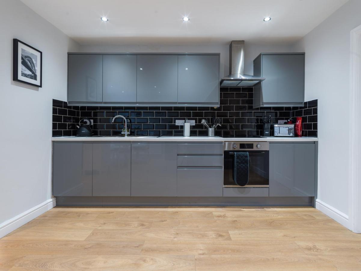 Charming 3-Bed House In Newcastle Upon Tyne Vila Exterior foto