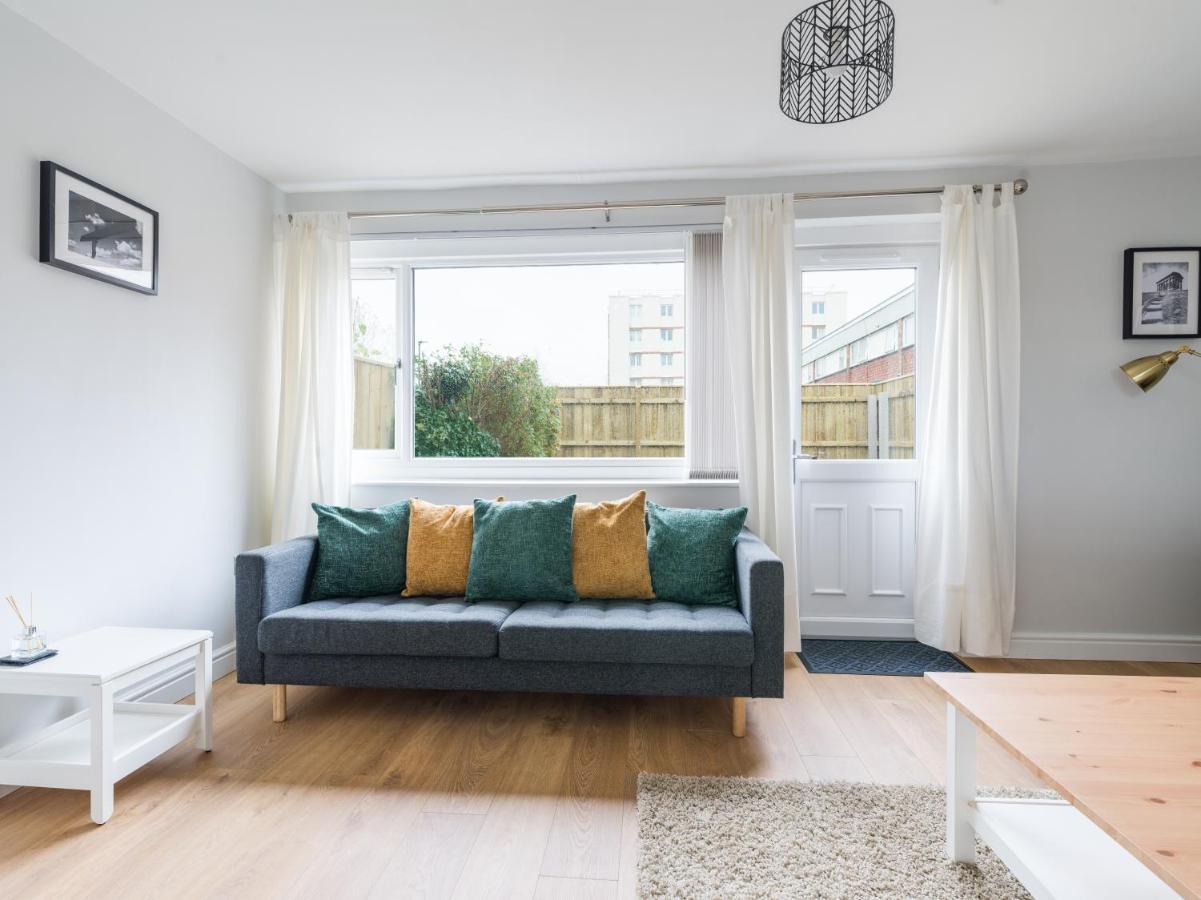 Charming 3-Bed House In Newcastle Upon Tyne Vila Exterior foto