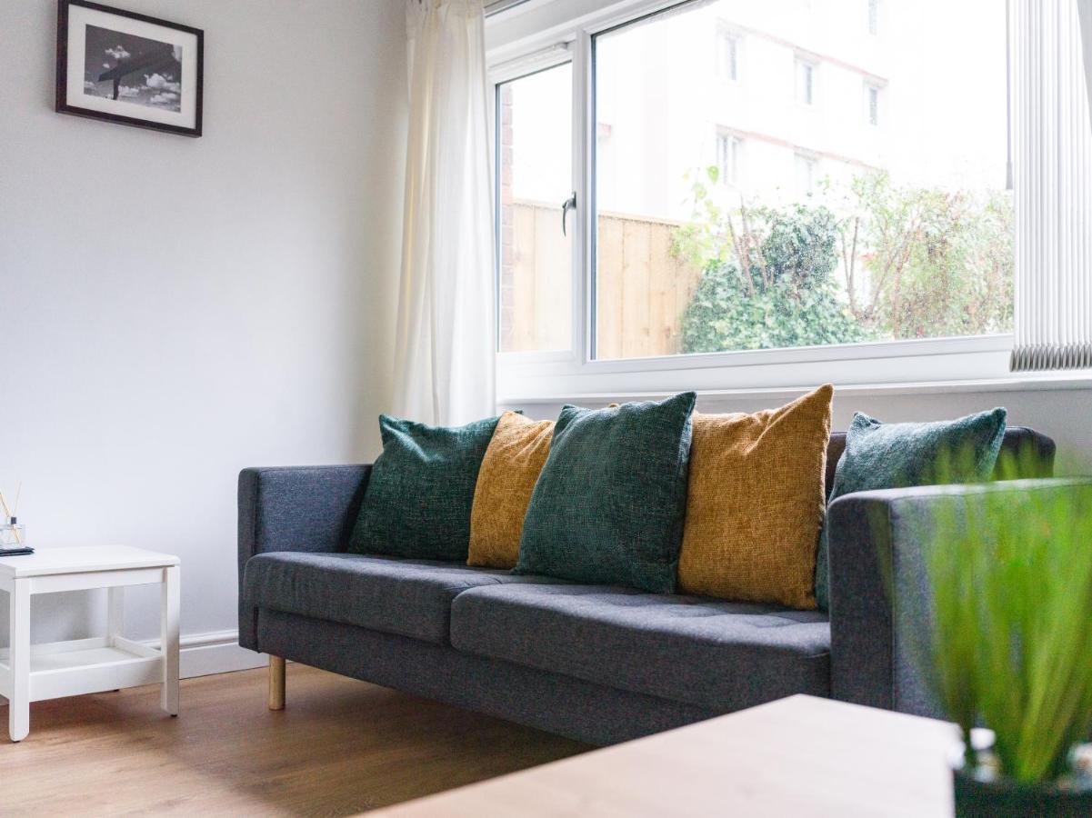 Charming 3-Bed House In Newcastle Upon Tyne Vila Exterior foto